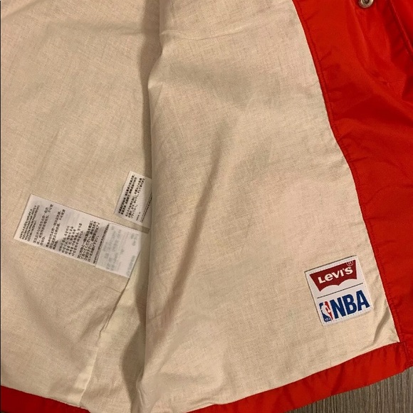 Levis x Houston Rockets Collaboration Windbreaker - Picture 4 of 8